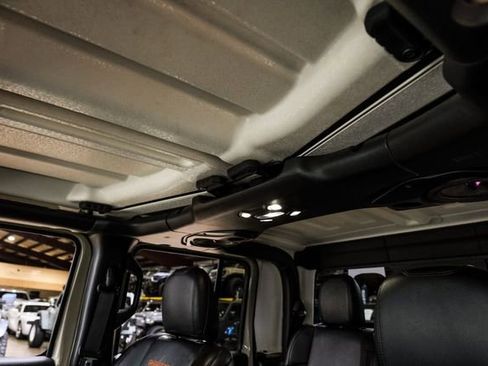 Used 2022 Jeep Gladiator Mojave w/ LED Lighting Group image 58