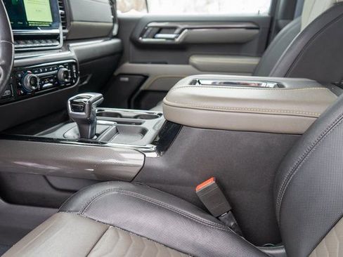 Used 2022 Chevrolet Silverado 1500 ZR2 image 22