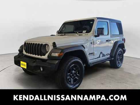 Used 2025 Jeep Wrangler Sport AWD/4WD image 1
