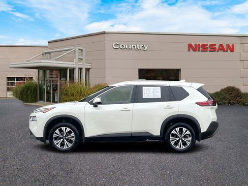 Certified 2023 Nissan Rogue SV w/ SV Premium Package image 8