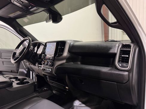 Used 2023 RAM 2500 Tradesman AWD/4WD image 11