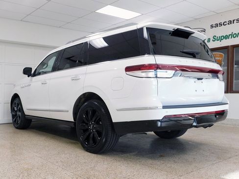 Used 2024 Lincoln Navigator Reserve w/ Equipment Group 201A image 9