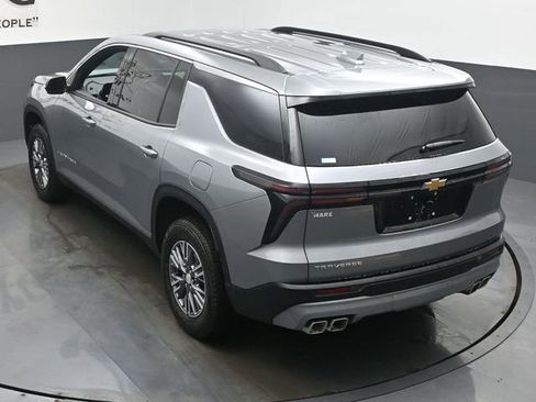 New 2026 Chevrolet Traverse LT w/ Driver Confidence Package image 20