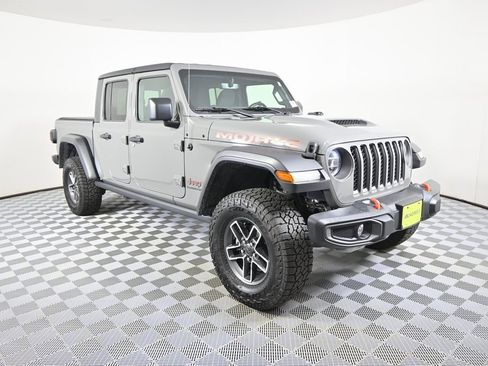 Used 2021 Jeep Gladiator Mojave image 10