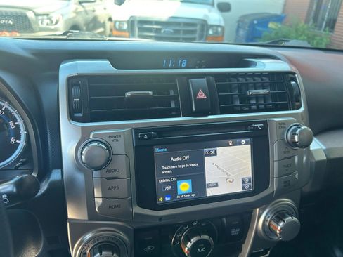 Used 2014 Toyota 4Runner SR5 Premium image 20