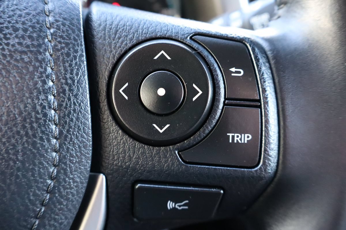 Used 2018 Toyota RAV4 XLE w/ Convenience Package AWD/4WD image 31