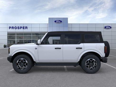 New 2026 Ford Bronco Outer Banks AWD/4WD image 3