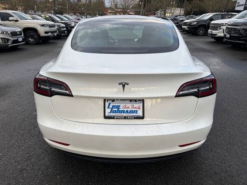 Used 2023 Tesla Model 3 Standard Range image 6