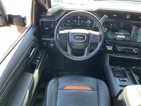 Used 2024 GMC Sierra 2500 AT4 w/ AT4 Premium Plus Package image 16