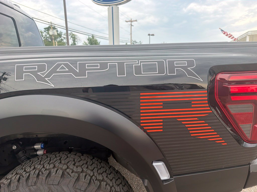 Used 2026 Ford F150 Raptor w/ Equipment Group 803A Raptor R AWD/4WD image 10