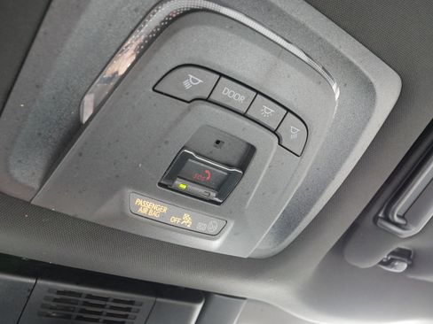 Used 2023 Subaru Solterra AWD image 33