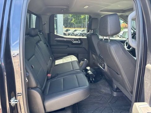 Used 2023 Chevrolet Silverado 1500 LTZ w/ LTZ Premium Package AWD/4WD image 36