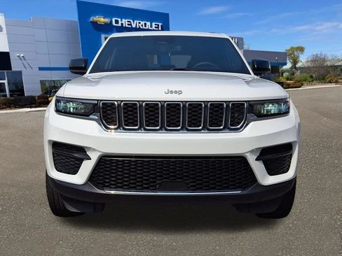 Used 2024 Jeep Grand Cherokee Laredo w/ Luxury Tech Group I AWD/4WD image 22