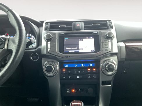Used 2018 Toyota 4Runner Limited AWD/4WD image 13