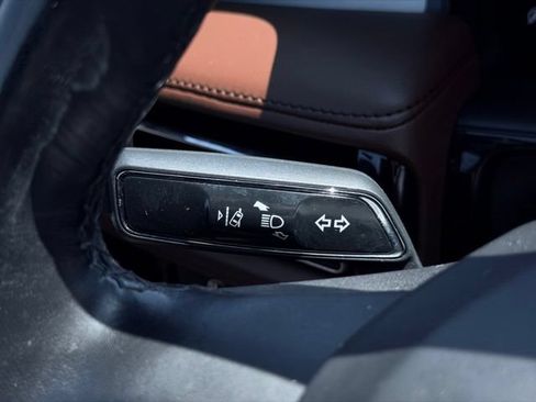 Used 2022 Lincoln Nautilus Reserve AWD/4WD image 31