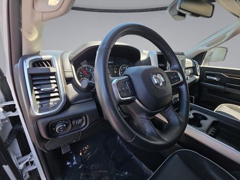 Used 2024 RAM 2500 Laramie AWD/4WD image 24