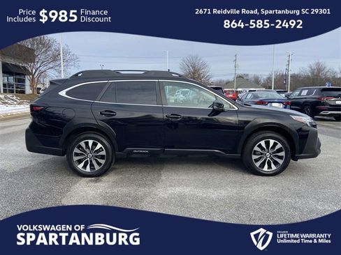 Used 2023 Subaru Outback Limited image 2