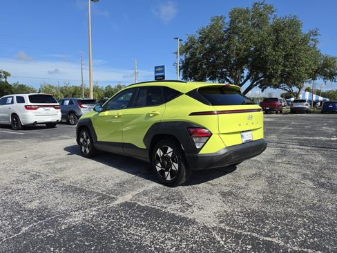 Used 2024 Hyundai Kona SEL FWD image 7