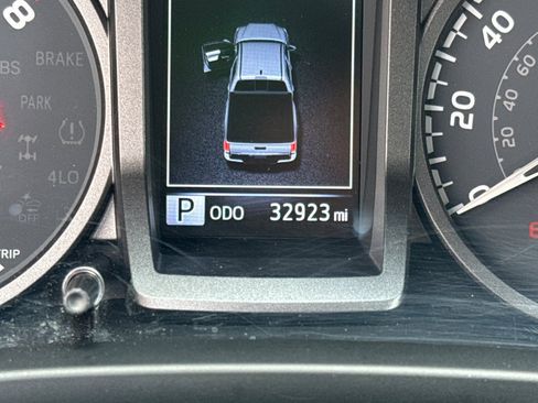 Certified 2023 Toyota Tacoma TRD Sport w/ Black Out Package (TMS) image 3