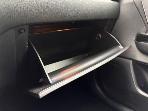 Used 2021 Kia Sportage EX w/ EX Technology Package image 9