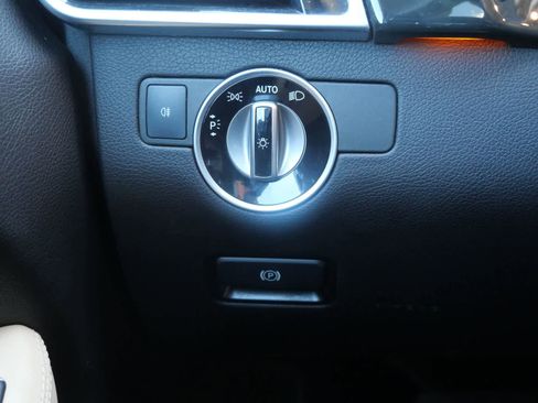 Used 2019 Mercedes-Benz GLS 450 4MATIC image 12