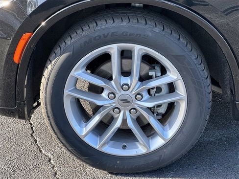 Used 2023 Dodge Durango GT image 11