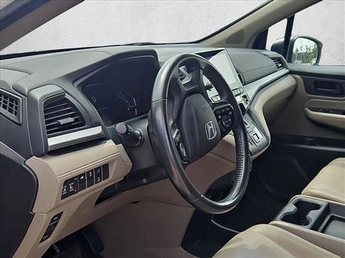 Used 2018 Honda Odyssey EX-L image 8