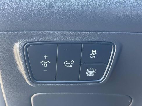 Used 2023 Hyundai Tucson Limited AWD/4WD image 19