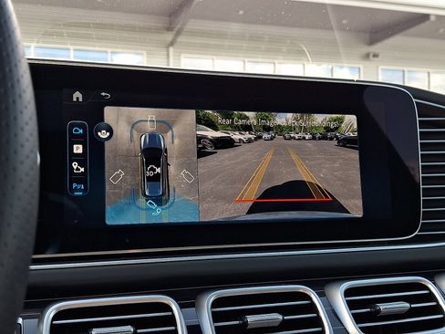 Certified 2026 Mercedes-Benz GLS 63 AMG 4MATIC image 23