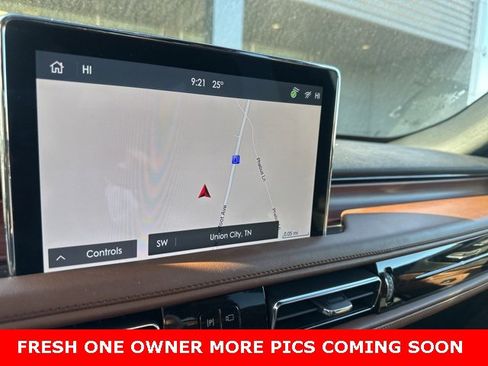 Used 2023 Lincoln Aviator Reserve w/ Equipment Group 201A image 20