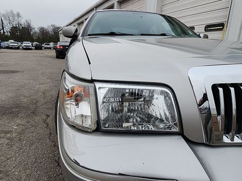 Used 2006 Mercury Grand Marquis LS image 9