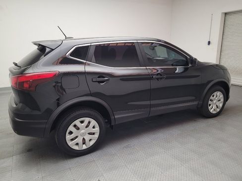 Used 2017 Nissan Rogue Sport S image 10