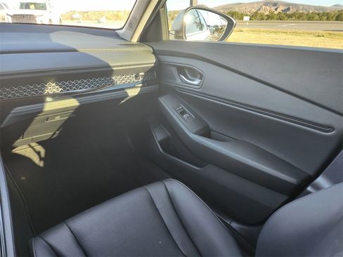 Used 2023 Honda Accord EX-L image 24