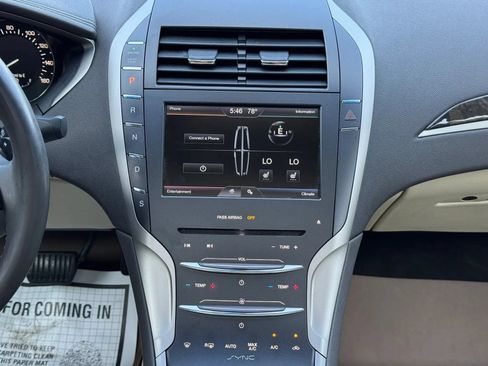 Used 2015 Lincoln MKZ AWD w/ Equipment Group 101A Select image 20