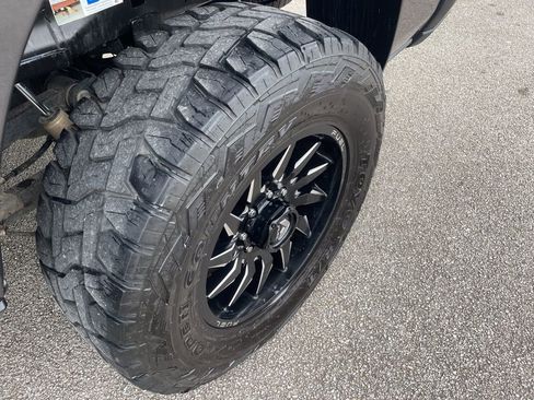 Used 2024 RAM 2500 Laramie w/ Sport Appearance Package AWD/4WD image 26