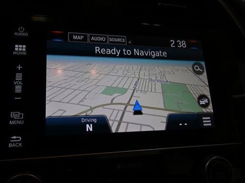 Used 2018 Honda Civic Touring image 6