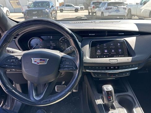 Used 2019 Cadillac XT4 Sport image 13