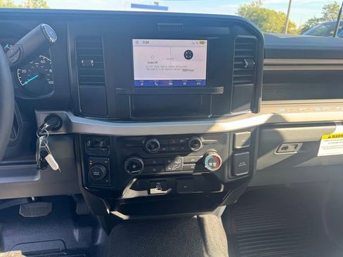 New 2026 Ford F350 XL w/ XL Chrome Package image 15