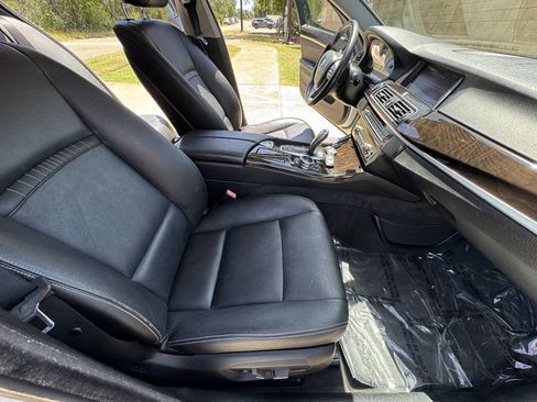 Used 2014 BMW 535i xDrive Sedan AWD/4WD image 25