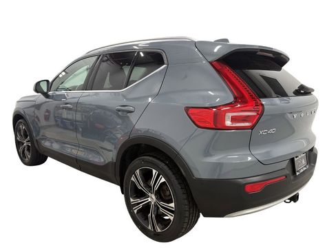Used 2021 Volvo XC40 T5 Inscription w/ Advanced Package image 7