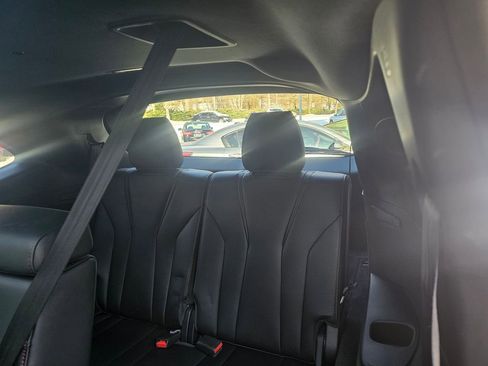 Used 2024 Acura MDX A-Spec image 18
