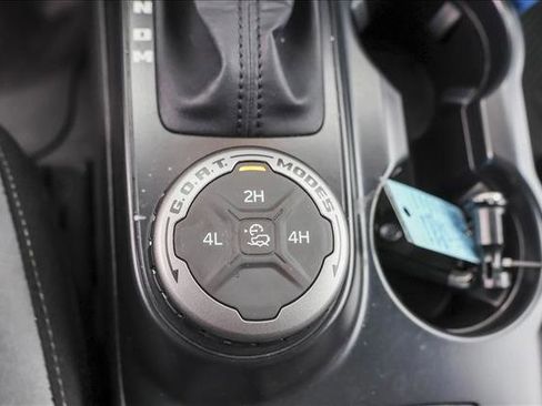 Used 2024 Ford Bronco Black Diamond image 19