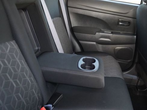 Used 2024 Mitsubishi Outlander Sport ES image 23