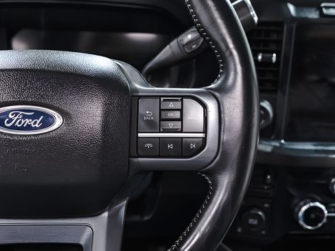 Used 2023 Ford F250 Lariat w/ Lariat Ultimate Package AWD/4WD image 11