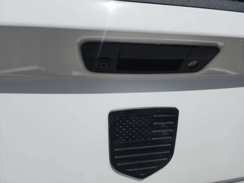 Used 2018 RAM 2500 Laramie w/ Sport Appearance Group RWD image 8