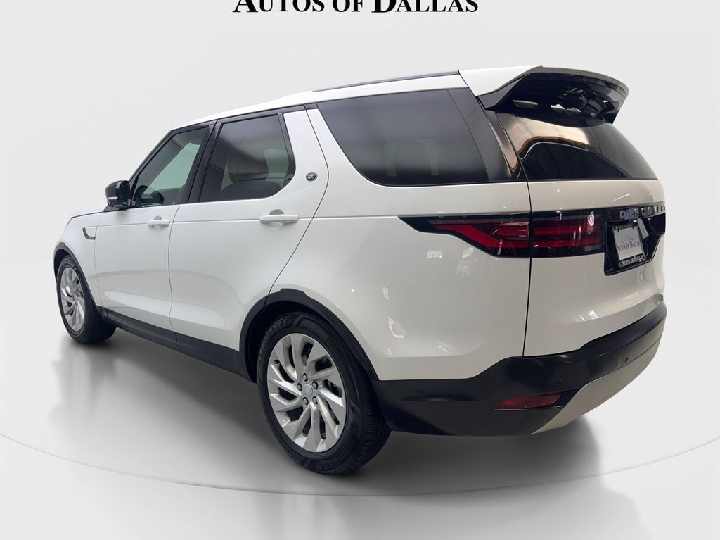 Used 2025 Land Rover Discovery S AWD/4WD image 10