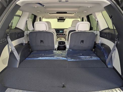 Used 2026 Hyundai Palisade Calligraphy image 31