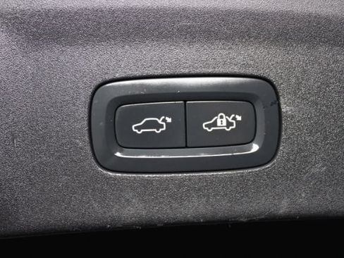 Used 2022 Polestar Polestar 2 w/ Plus Package AWD/4WD image 25