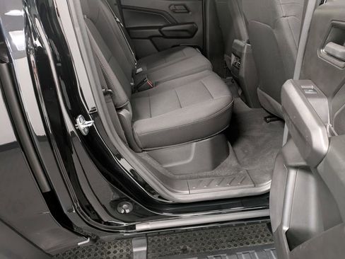 Used 2024 Chevrolet Colorado Trail Boss w/ Advanced Trailering Package image 27