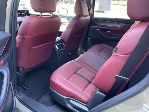 Used 2025 MAZDA CX-70 3.3 Turbo S w/ Premium Package image 10